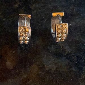 Sterling and CZ small hoop earrings 🌺